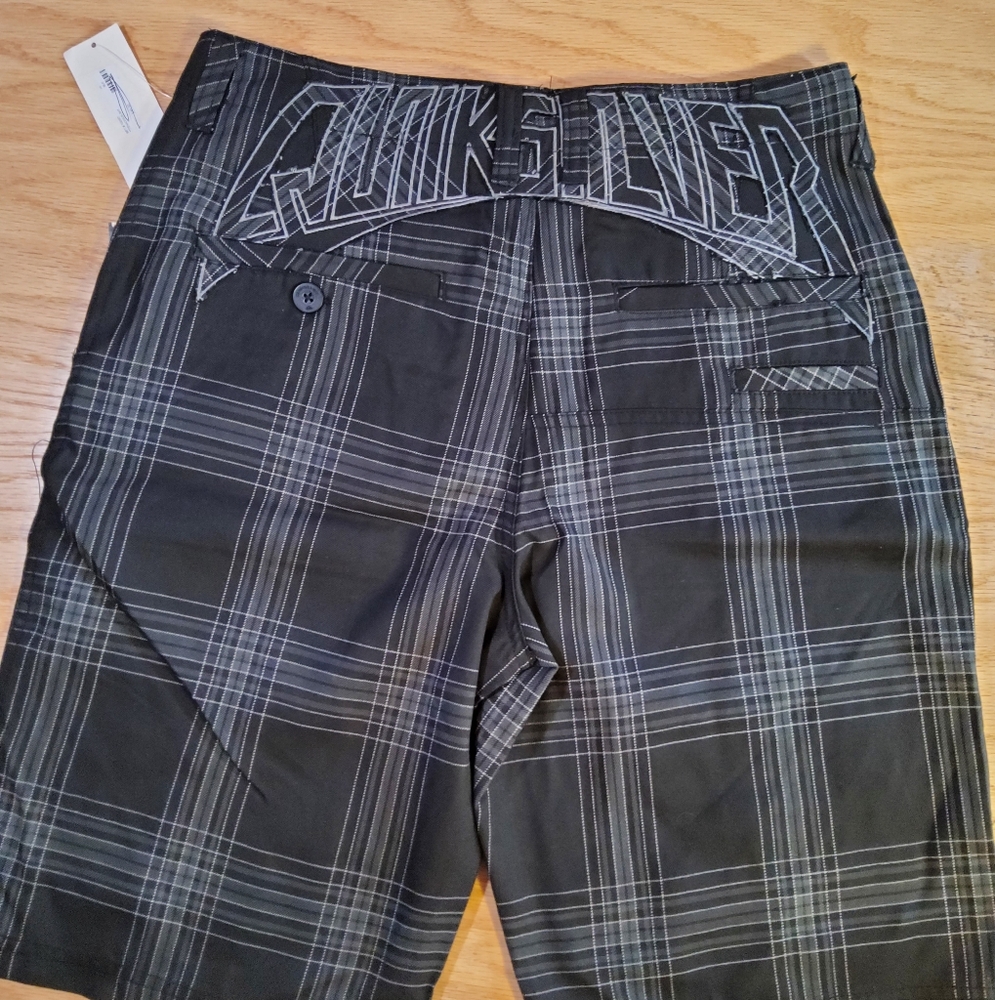 Quicksilver Shorts - Picture 4 of 4
